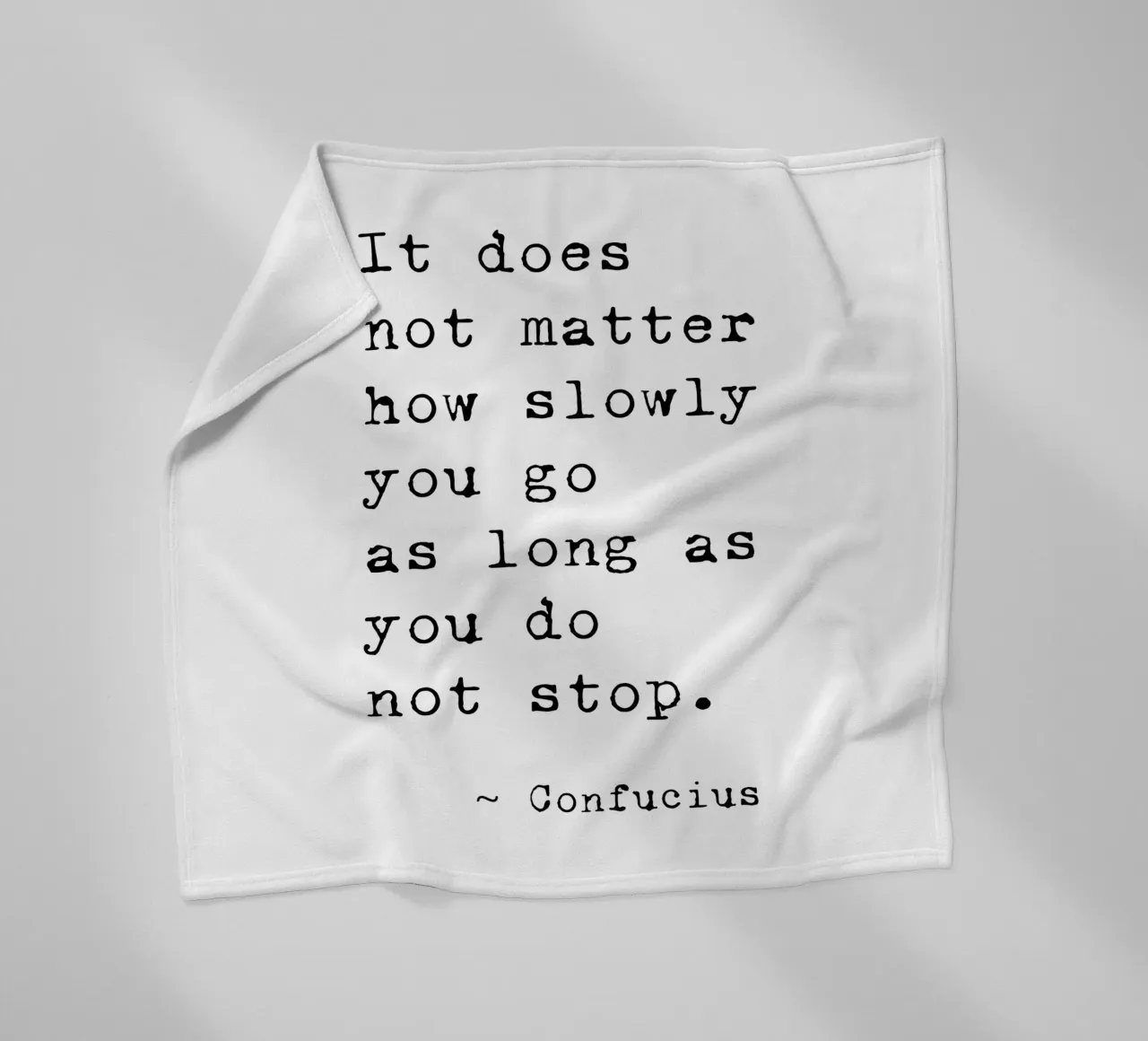 Do Not Stop - Confucius Typewriter coperta in pile da Typo Designs