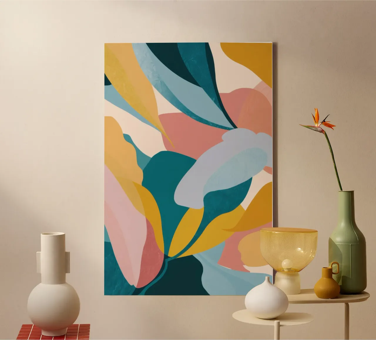 Fließende botanische Formen Leinwand mit Schattenfugenrahmen von Heaven Craft