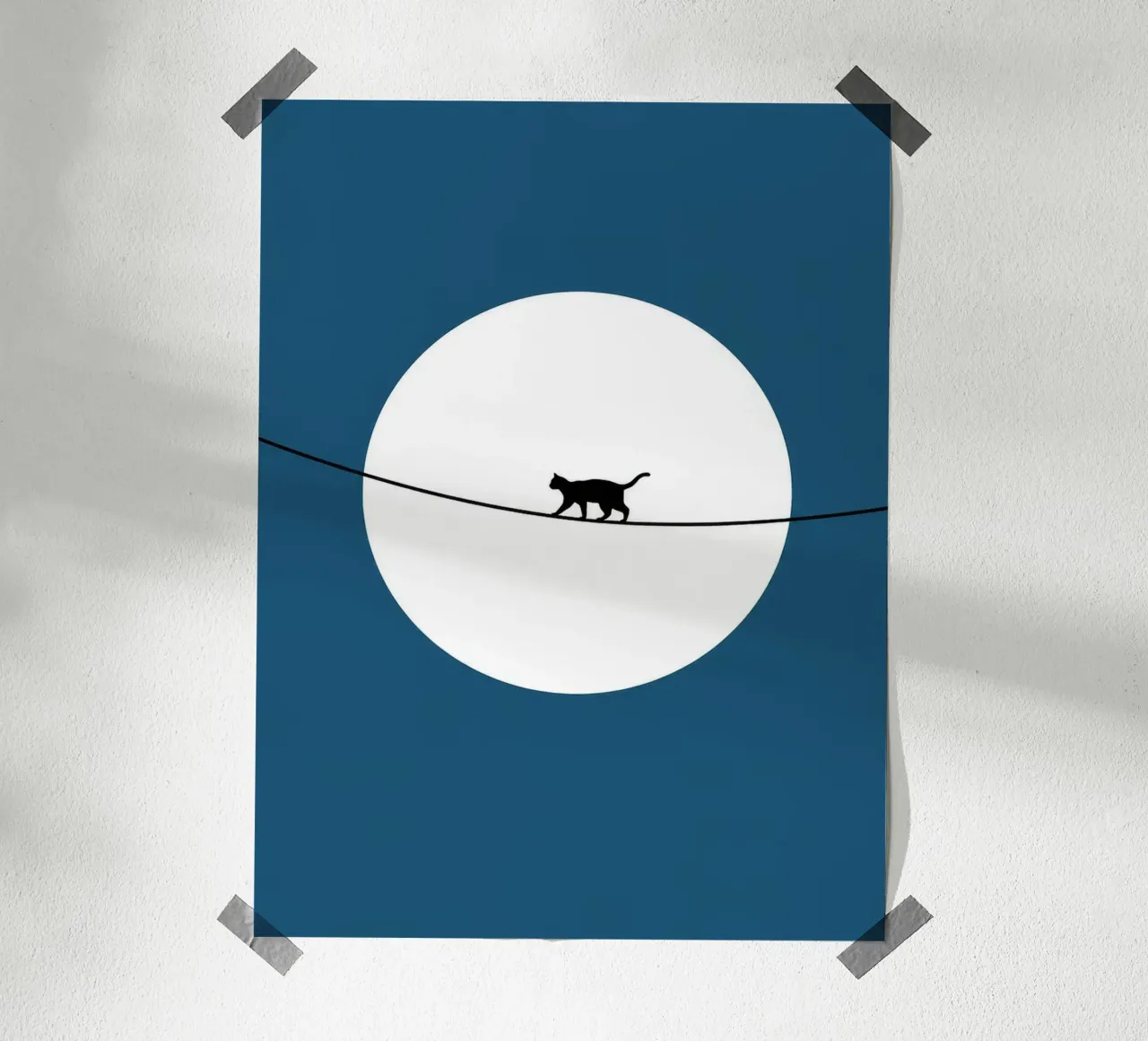 Gatto sul filo poster con telaio in alluminio da Leon Franke
