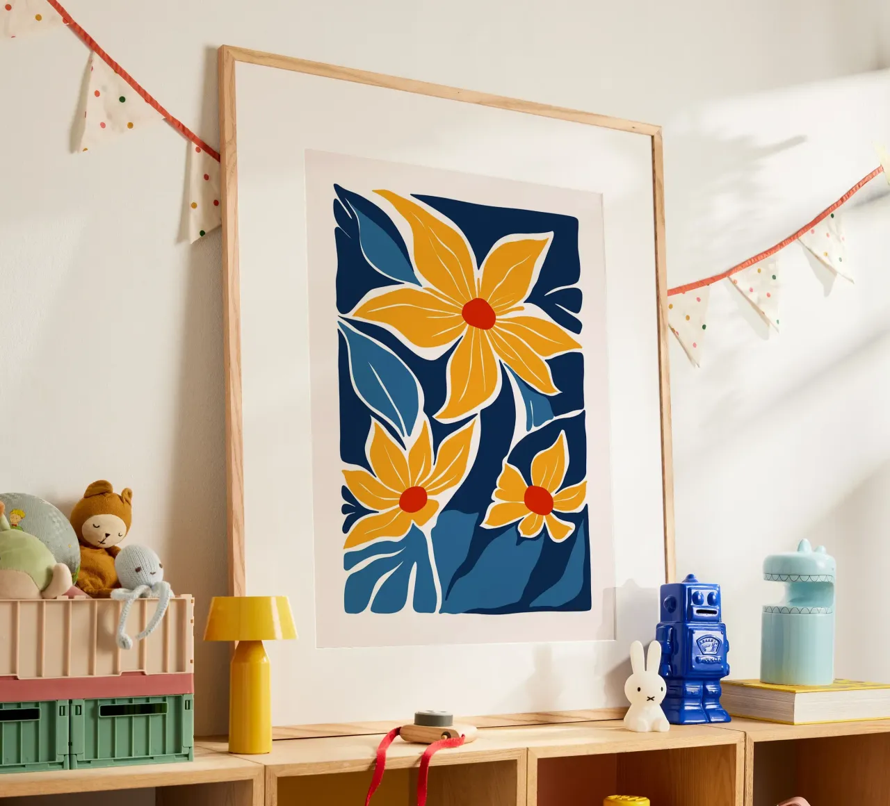 Fiori gialli su blu poster da Lisa Becker
