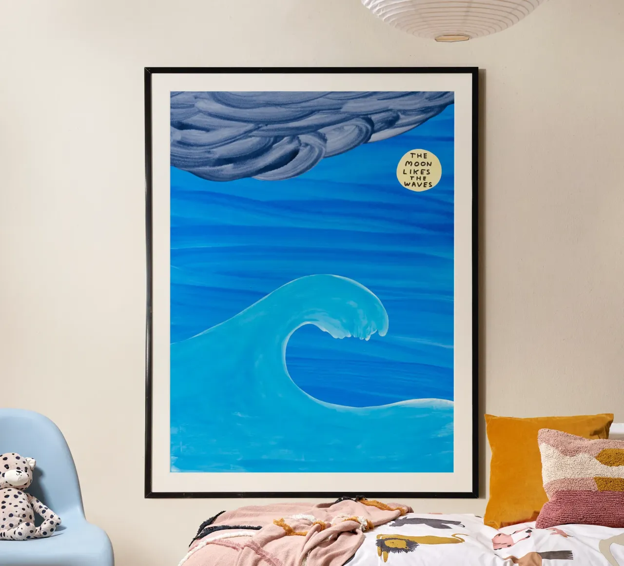 A la luna le gustan las olas poster con marco de madera de ushop god