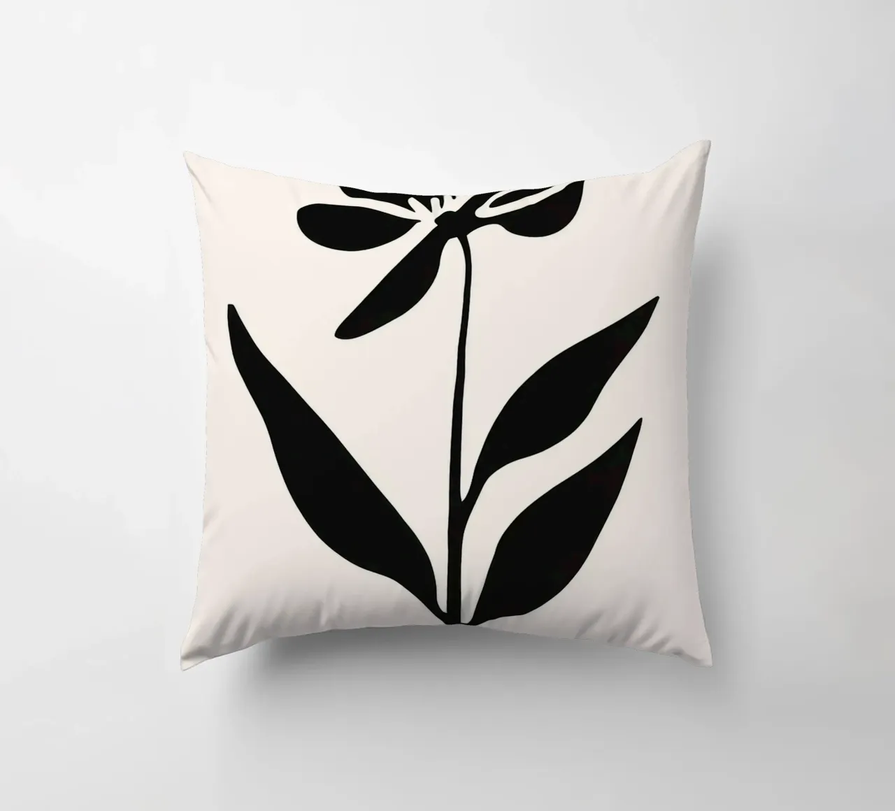 Silhouette di fiori in bianco e nero cuscino da Anna Müller