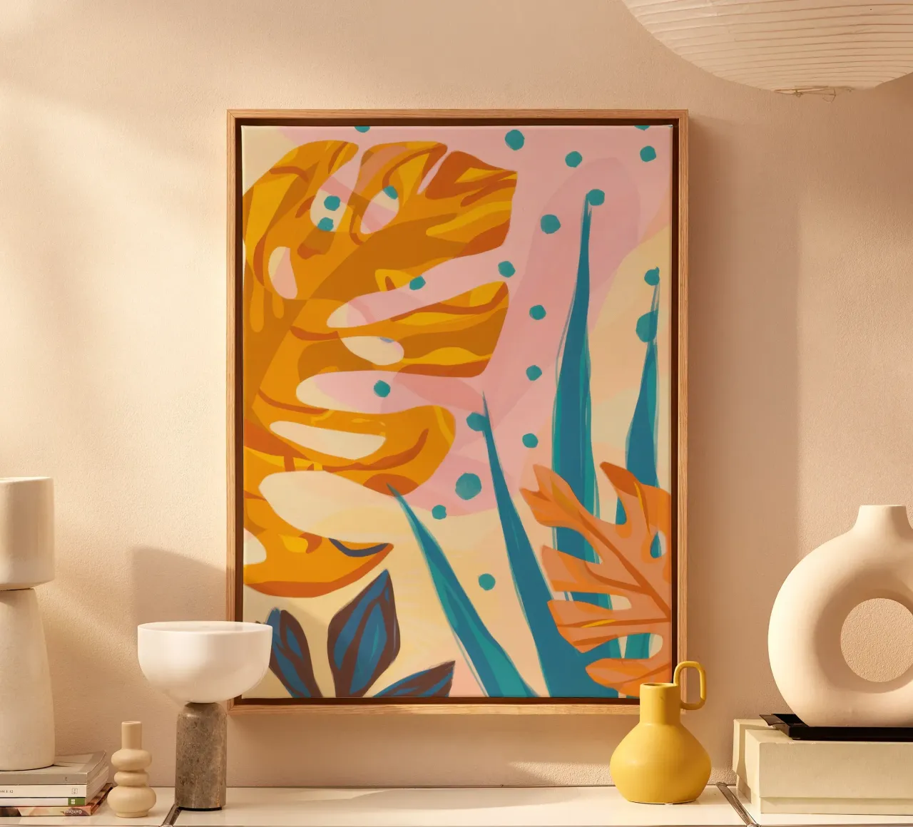 Sonnengeküsster Botanischer Pop Leinwand mit Schattenfugenrahmen von Orchid Patina