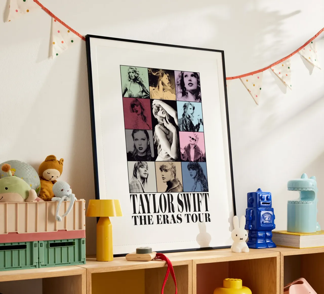 Taylor Swift The Eras Tour Song Poster mit Holzrahmen von ramdakjagualma