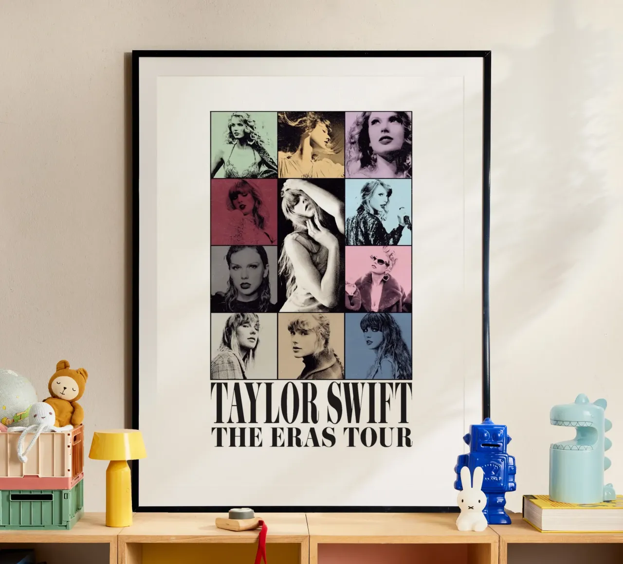 Taylor Swift The Eras Tour Song Poster mit Holzrahmen von ramdakjagualma