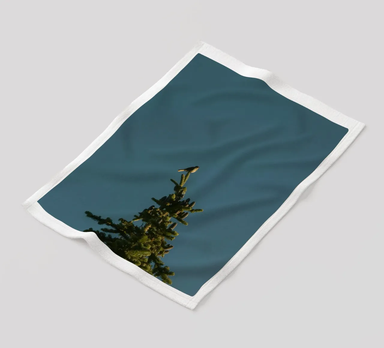 pine tree fleecedeken van Earthly Visions