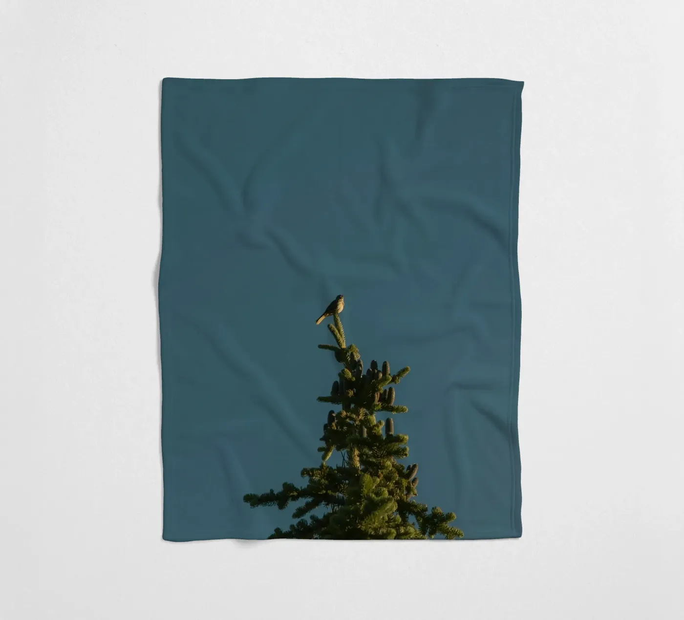 pine tree fleecedeken van Earthly Visions