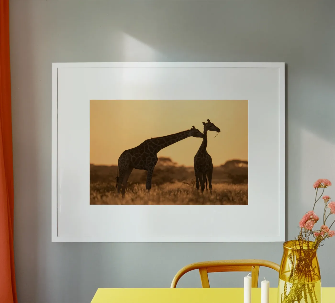 A giraffe standing on the meadow in the afternoon poster de Earthly Visions