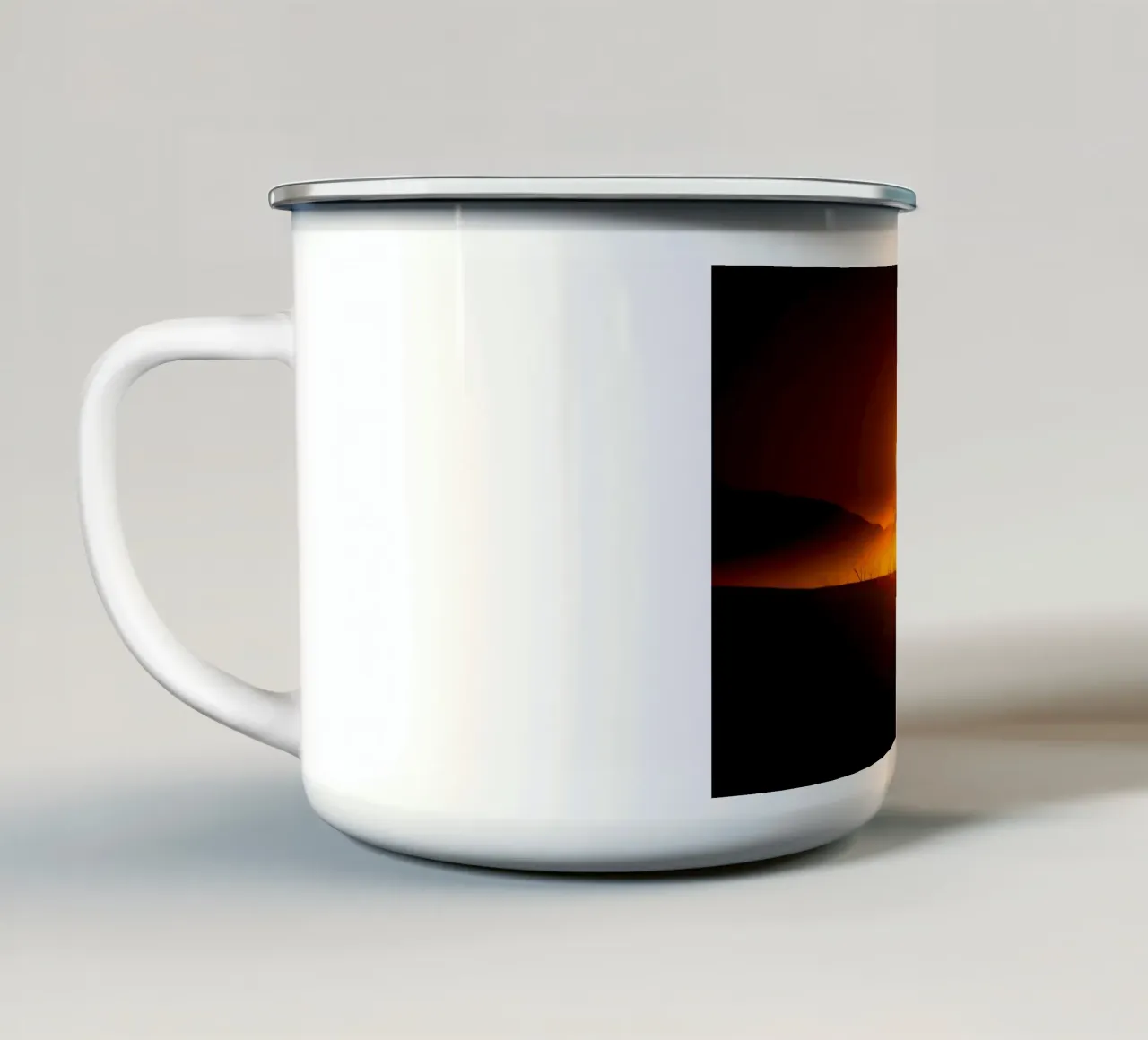 l'alba sulla montagna tazza in smalto da Earthly Visions