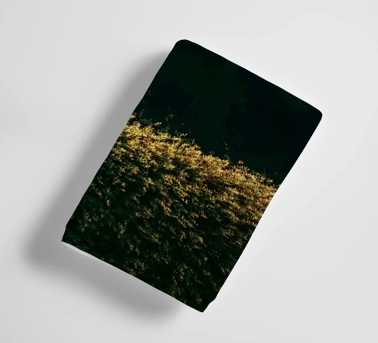 cespuglio di fiori asciugamano da bagno da Earthly Visions