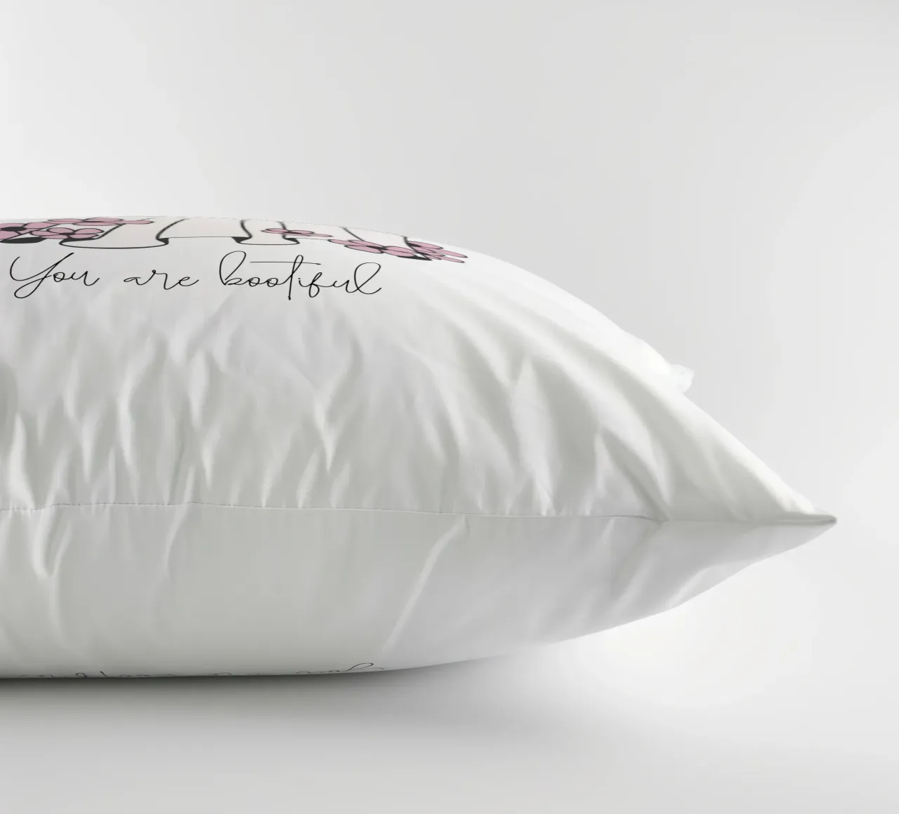 Your are Bootiful cuscino da ArtDesign by KBK