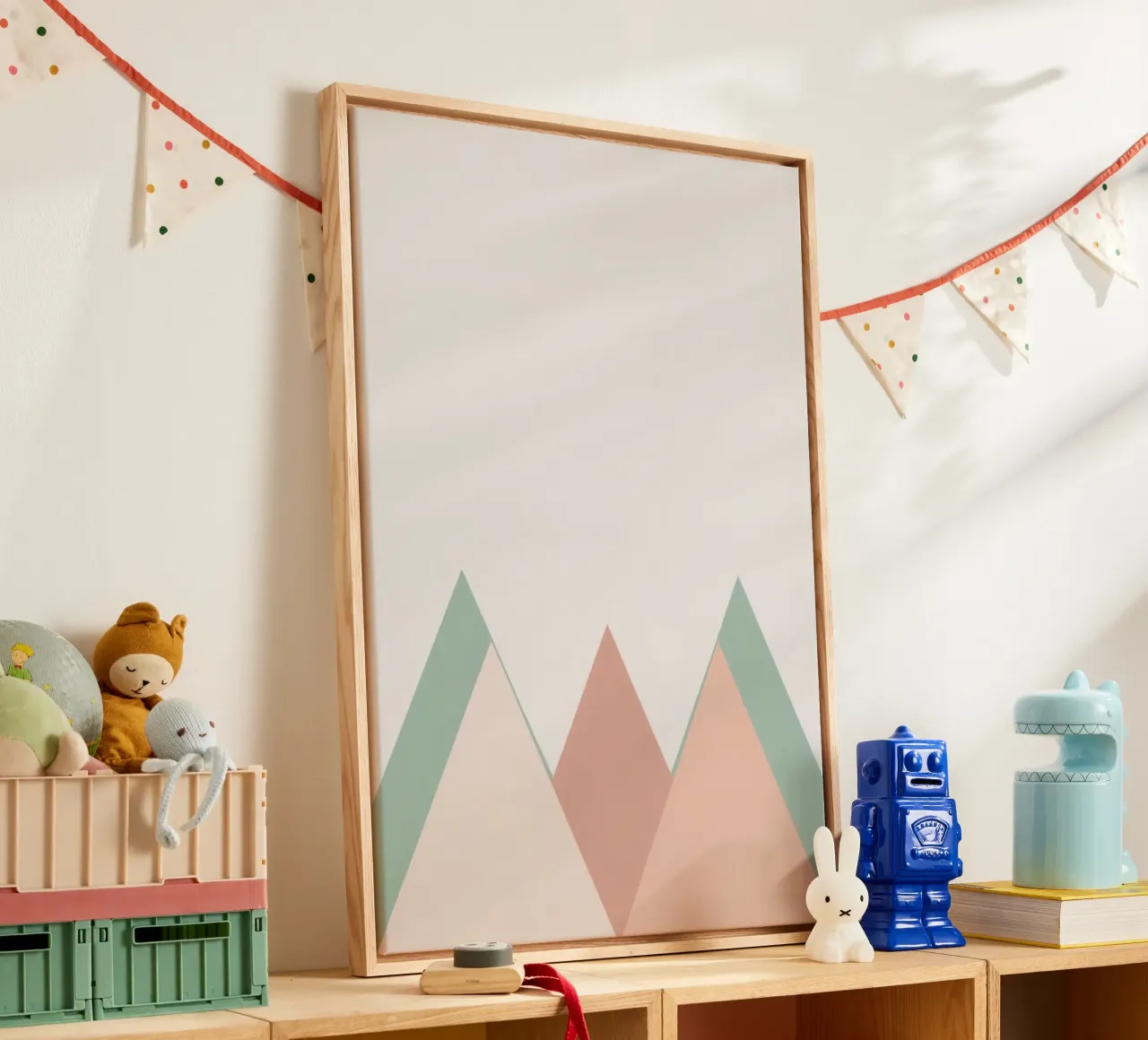 Abstracte Driehoek Samenstelling Groen Roze en Koraal canvas met Baklijst van DesignDoodle