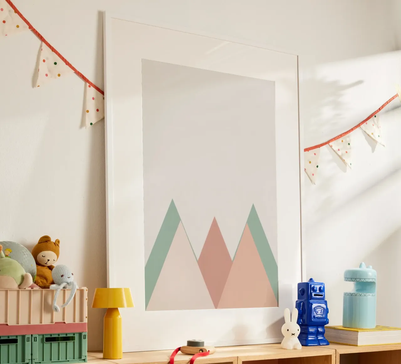 Composizione astratta a triangolo Verde Rosa e Corallo poster da DesignDoodle