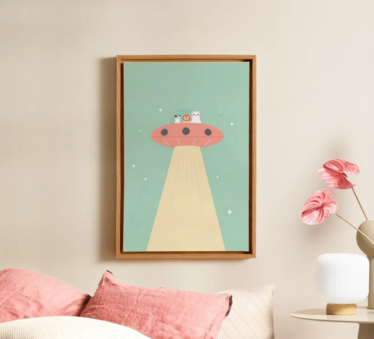 Animali da vivaio che cavalcano UFO tela con Cornice a cassetta da DesignDoodle