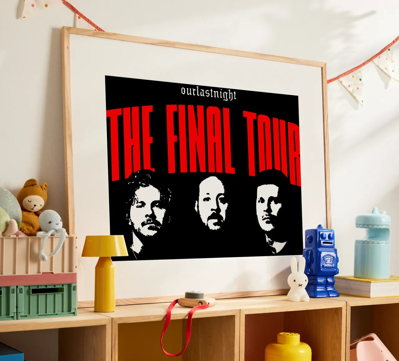 Maglietta classica The Final Tour poster con telaio in alluminio da bloodstreetmagazine