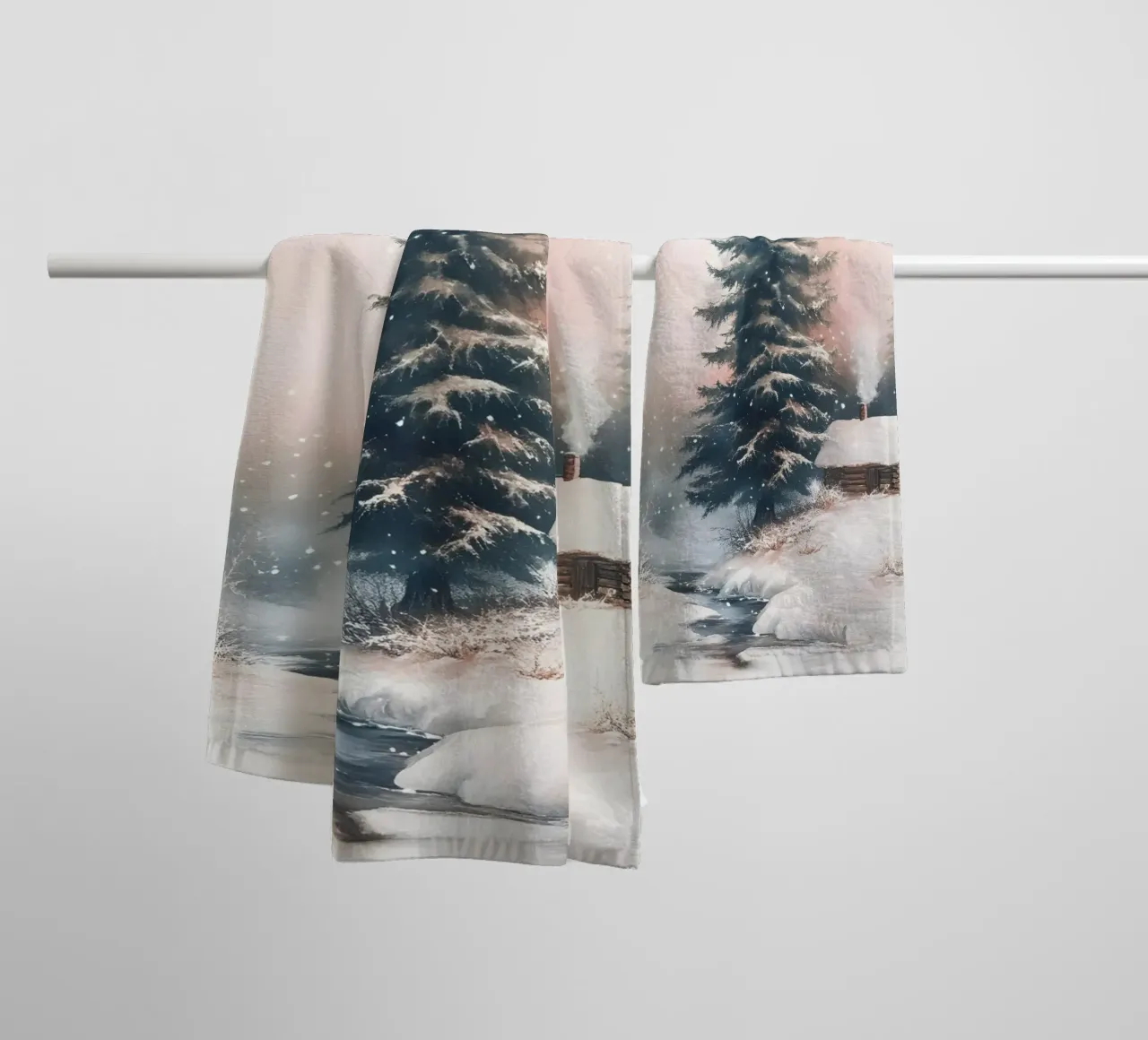 Romantico rifugio invernale in una foresta innevata con ruscello asciugamano da bagno da Studio Vibe
