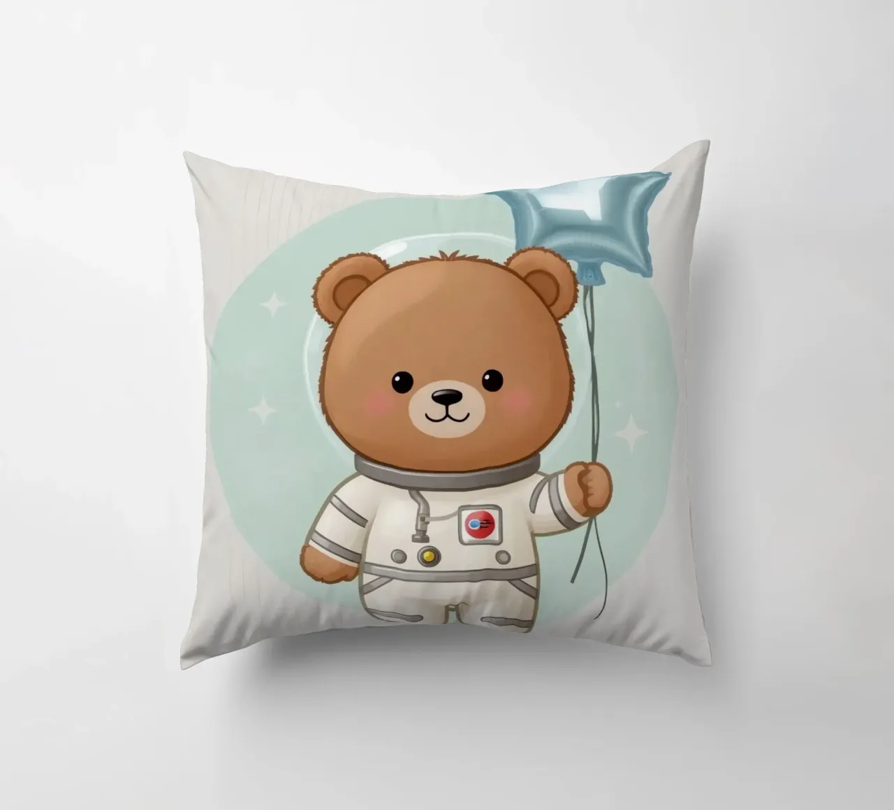 Orso astronauta dei cartoni animati con in mano un palloncino a forma di stella cuscino da DesignDoodle