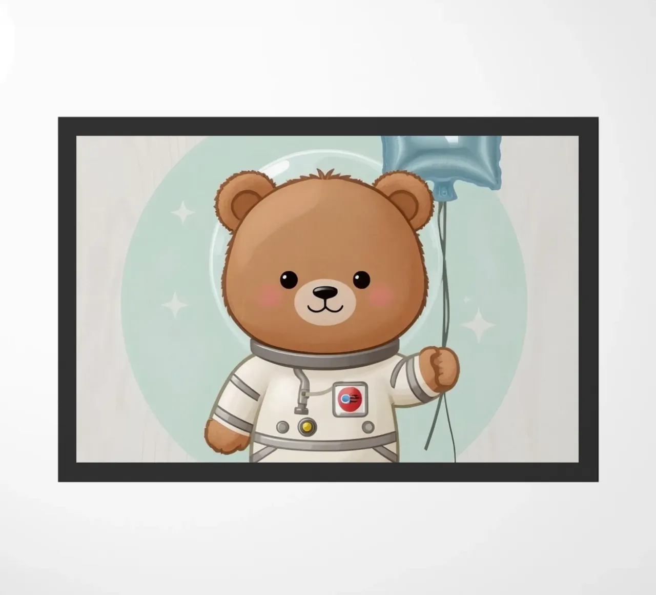 Orso astronauta dei cartoni animati con in mano un palloncino a forma di stella zerbino da DesignDoodle