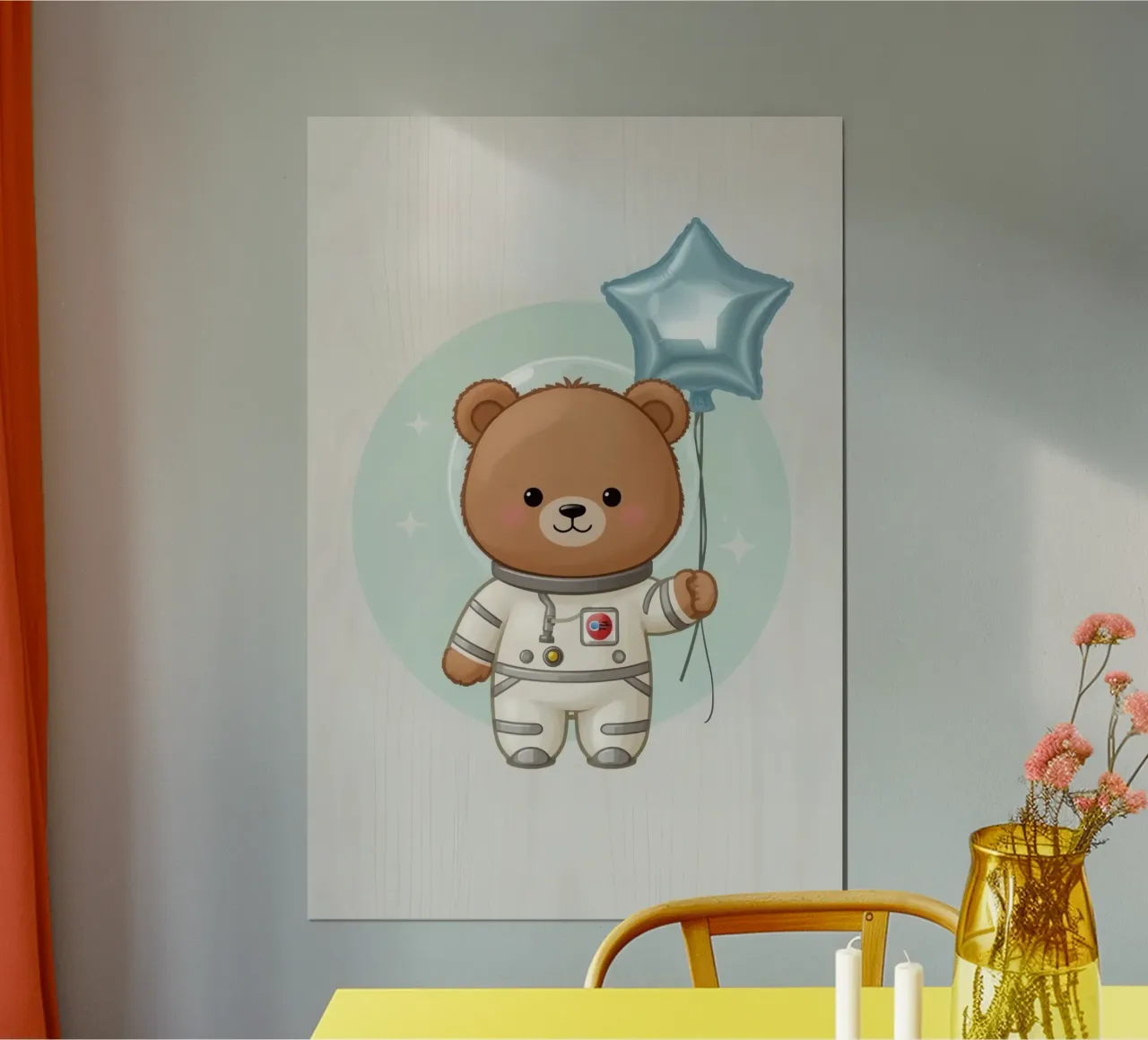 Orso astronauta dei cartoni animati con in mano un palloncino a forma di stella poster da DesignDoodle