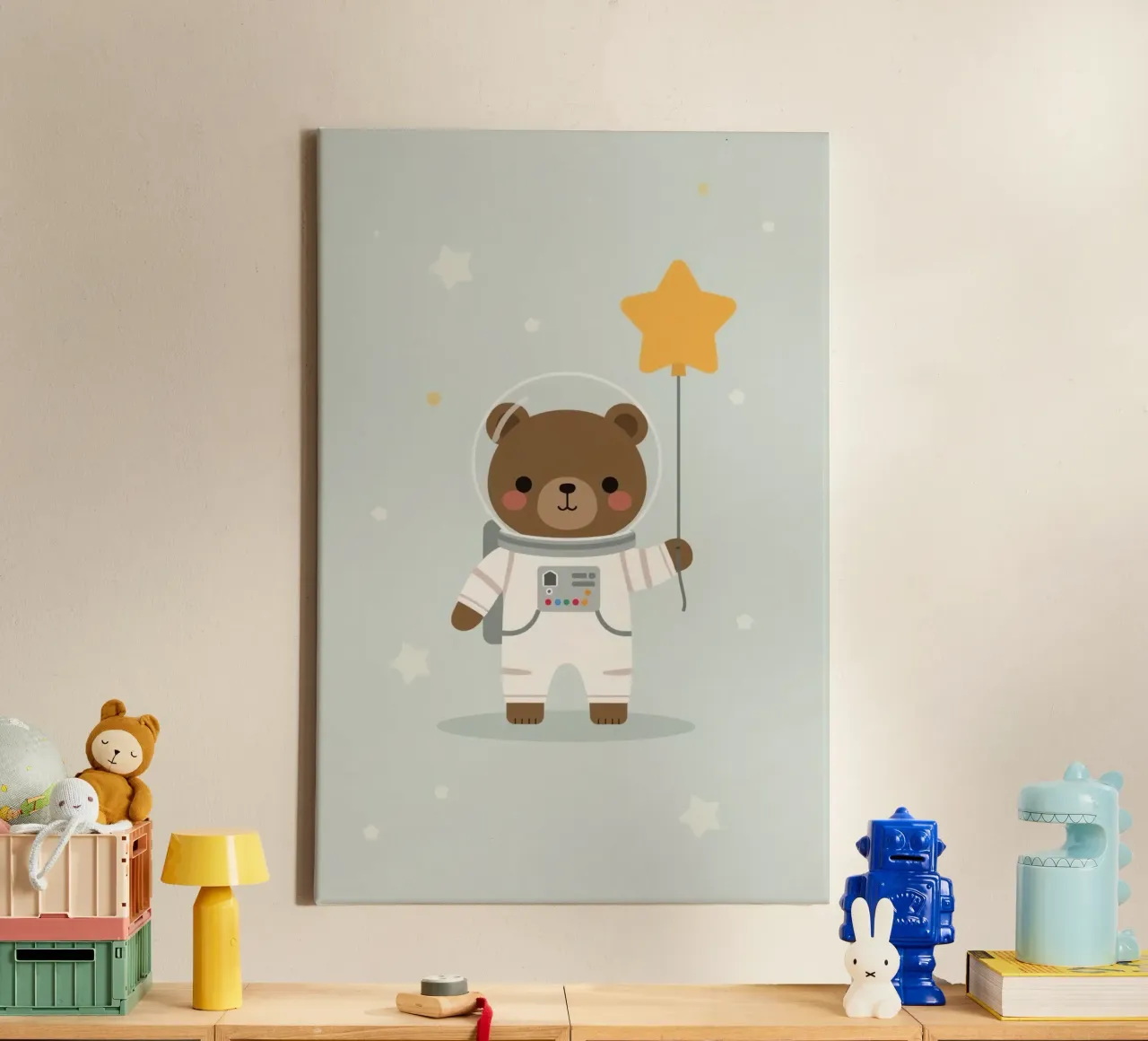 Carino l'orso astronauta dei cartoni animati con palloncino a stella tela con Cornice a cassetta da DesignDoodle