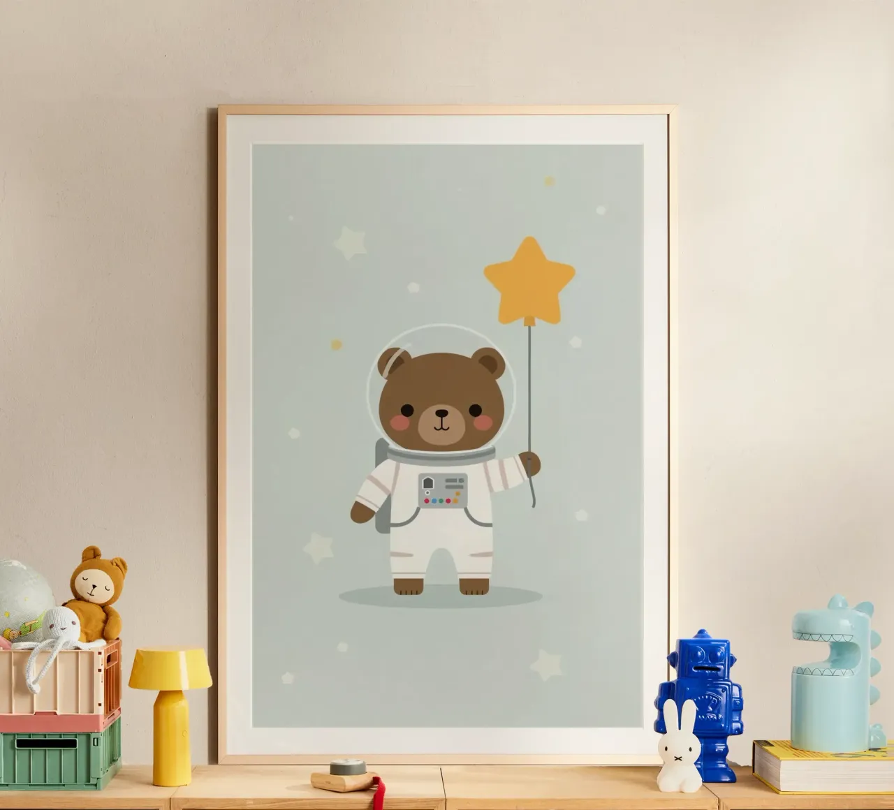Carino l'orso astronauta dei cartoni animati con palloncino a stella poster da DesignDoodle