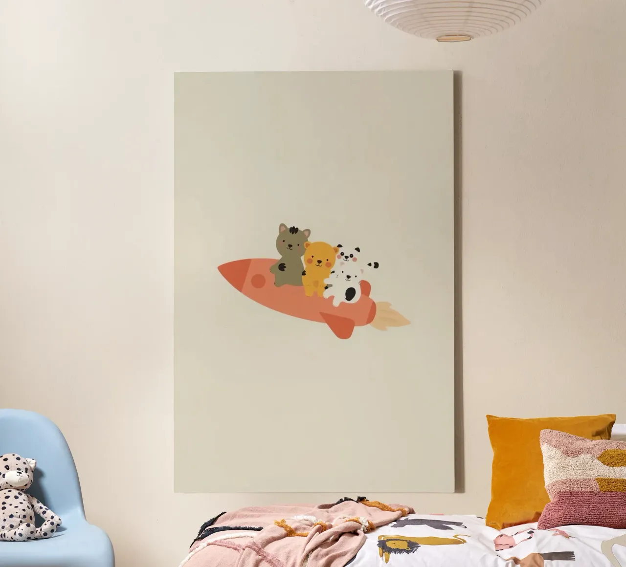 Orsetti simpatici dei cartoni animati che cavalcano un razzo rosso tela con Cornice a cassetta da DesignDoodle