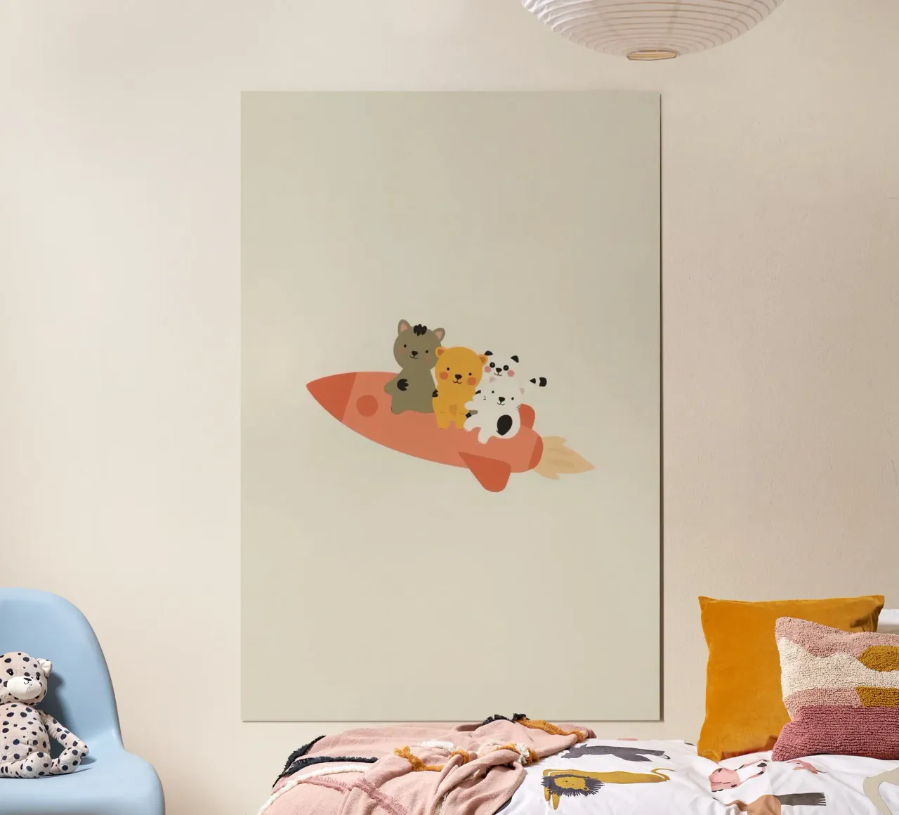 Orsetti simpatici dei cartoni animati che cavalcano un razzo rosso poster con telaio in alluminio da DesignDoodle