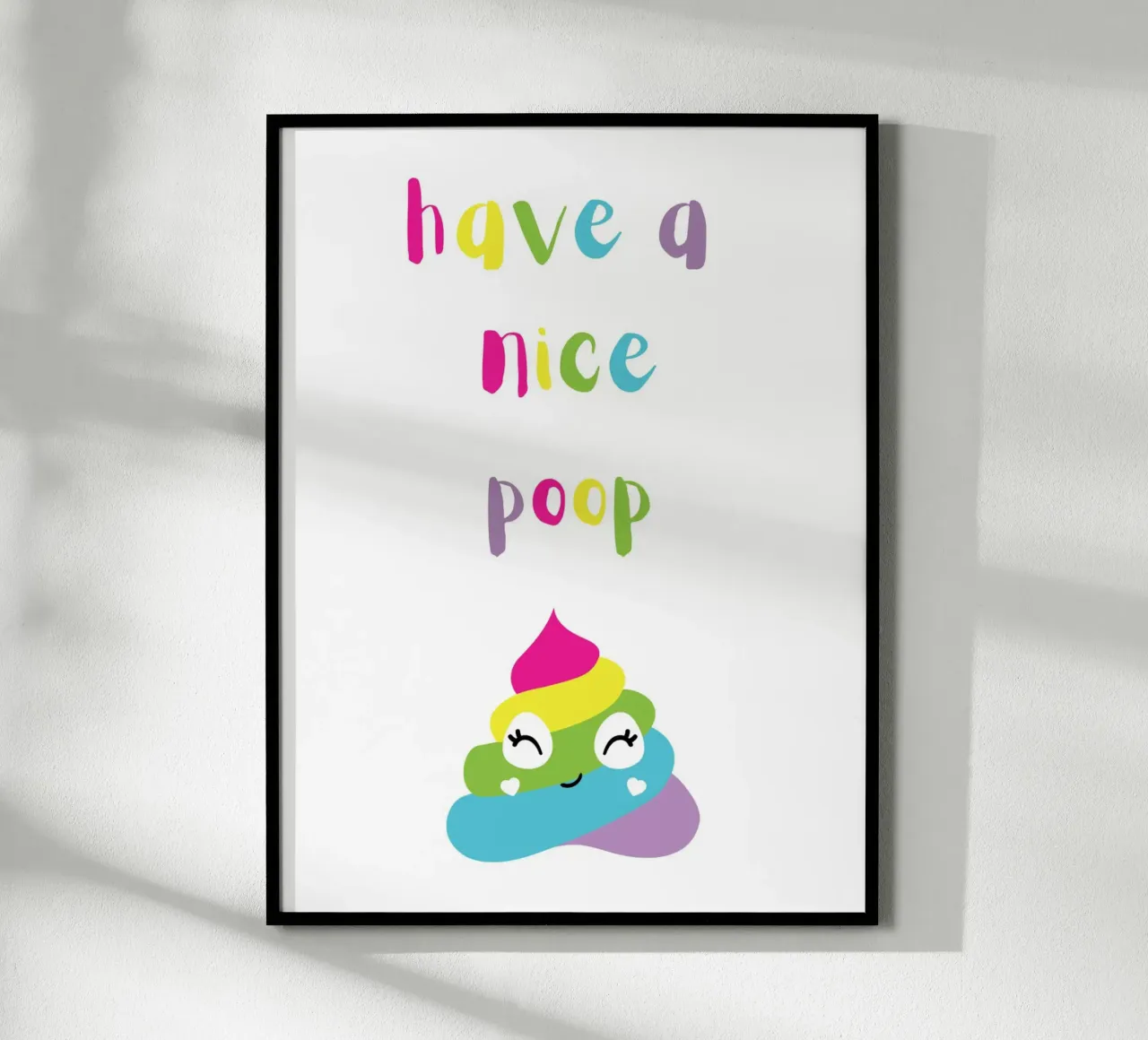 Have a nice poop Poster mit Holzrahmen von PinkCandyWalls