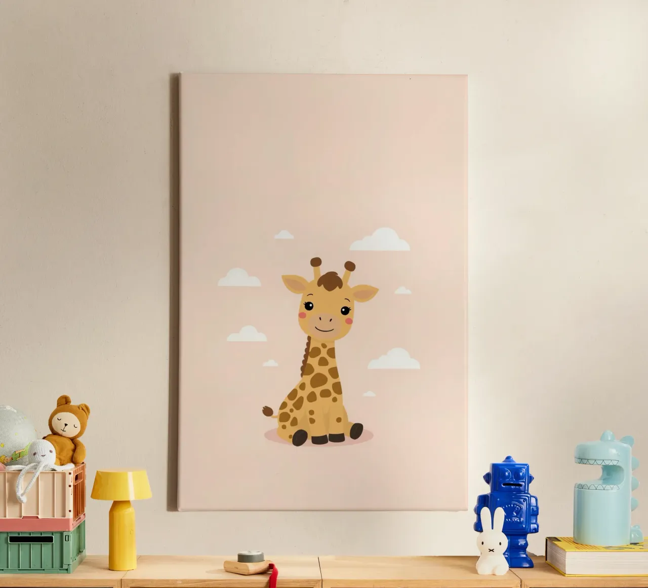 Niedliche glückliche Cartoon-Giraffe mit Wolken sitzend Leinwand von DesignDoodle