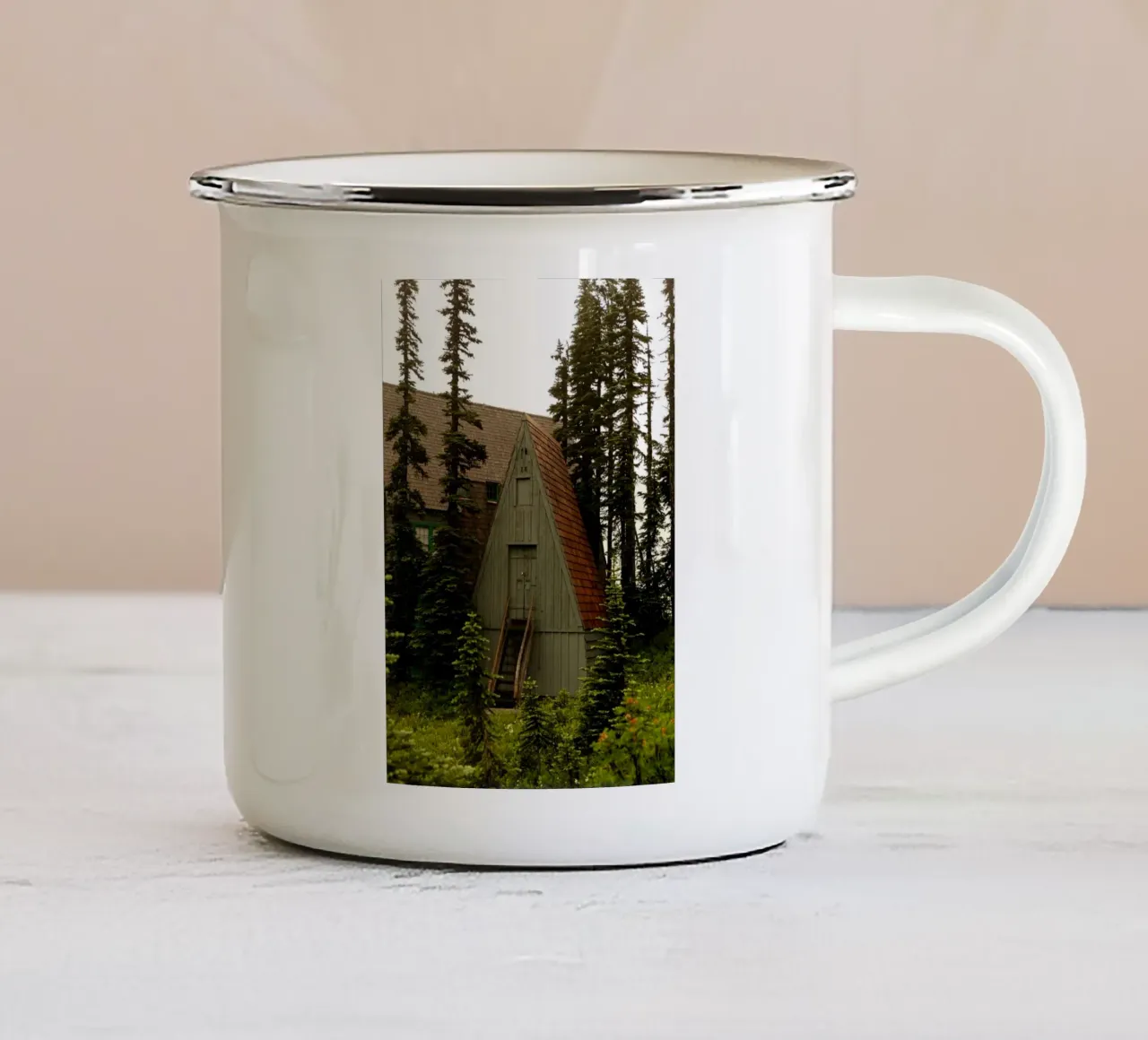 Little house in the green forest tazza in smalto da mip of map