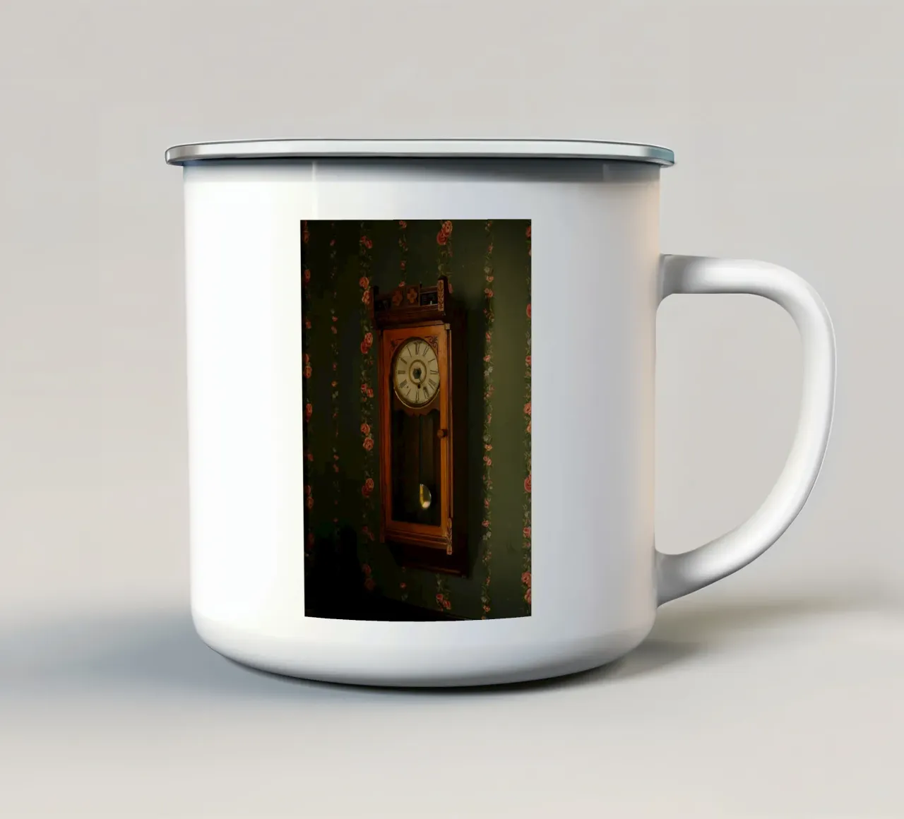 The antique clock tazza in smalto da mip of map