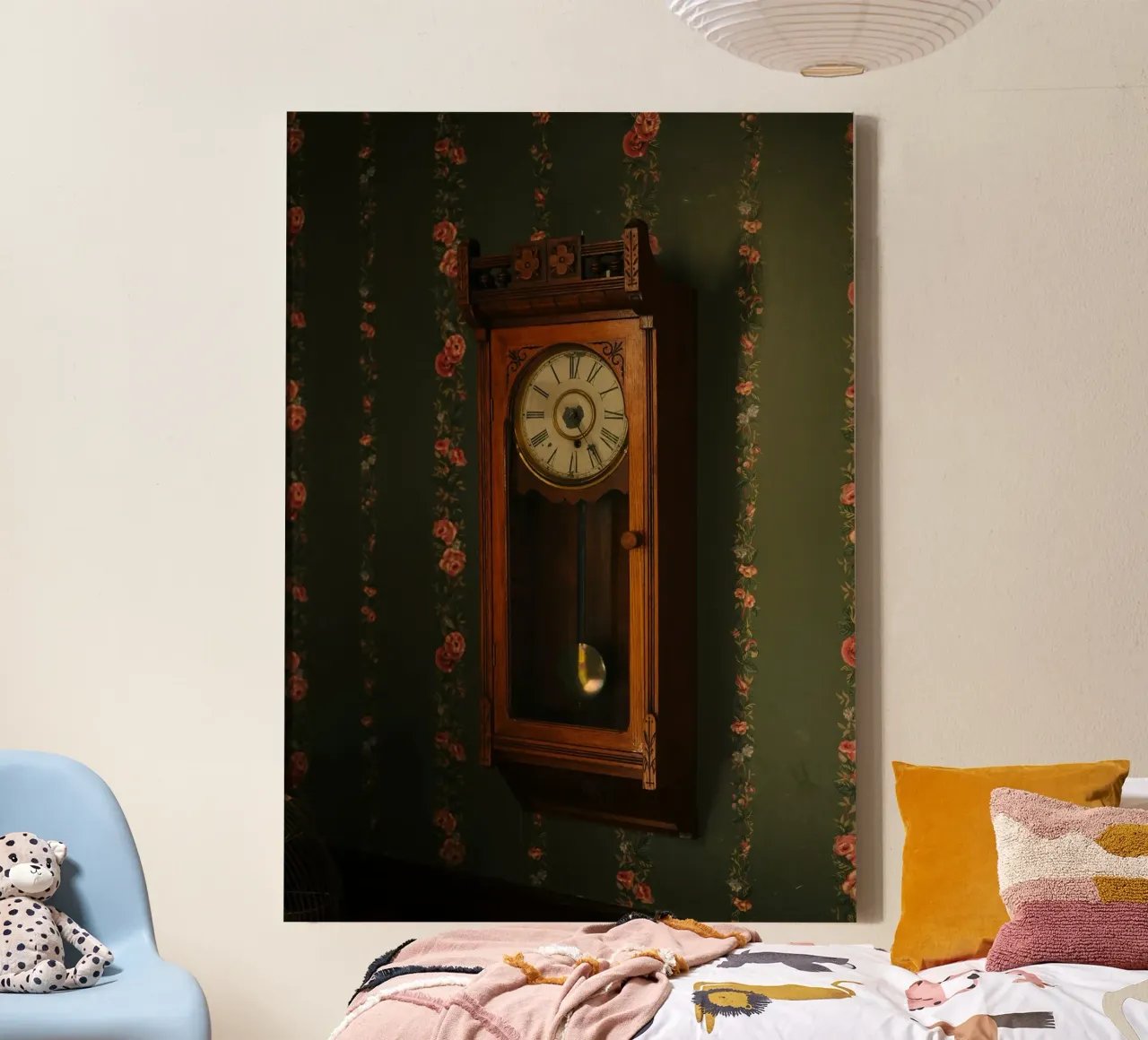 The antique clock tela con Cornice a cassetta da mip of map