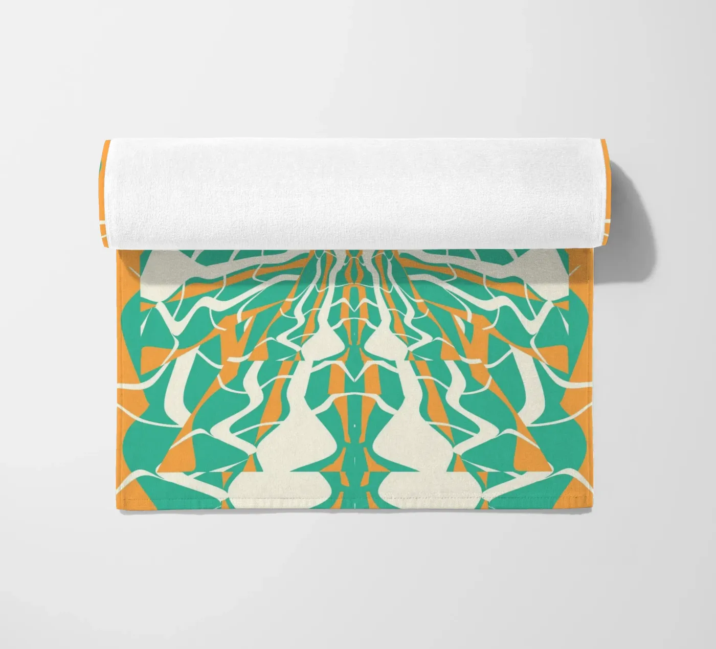 Bizarre Pattern 08 strandhanddoek van Little Dean