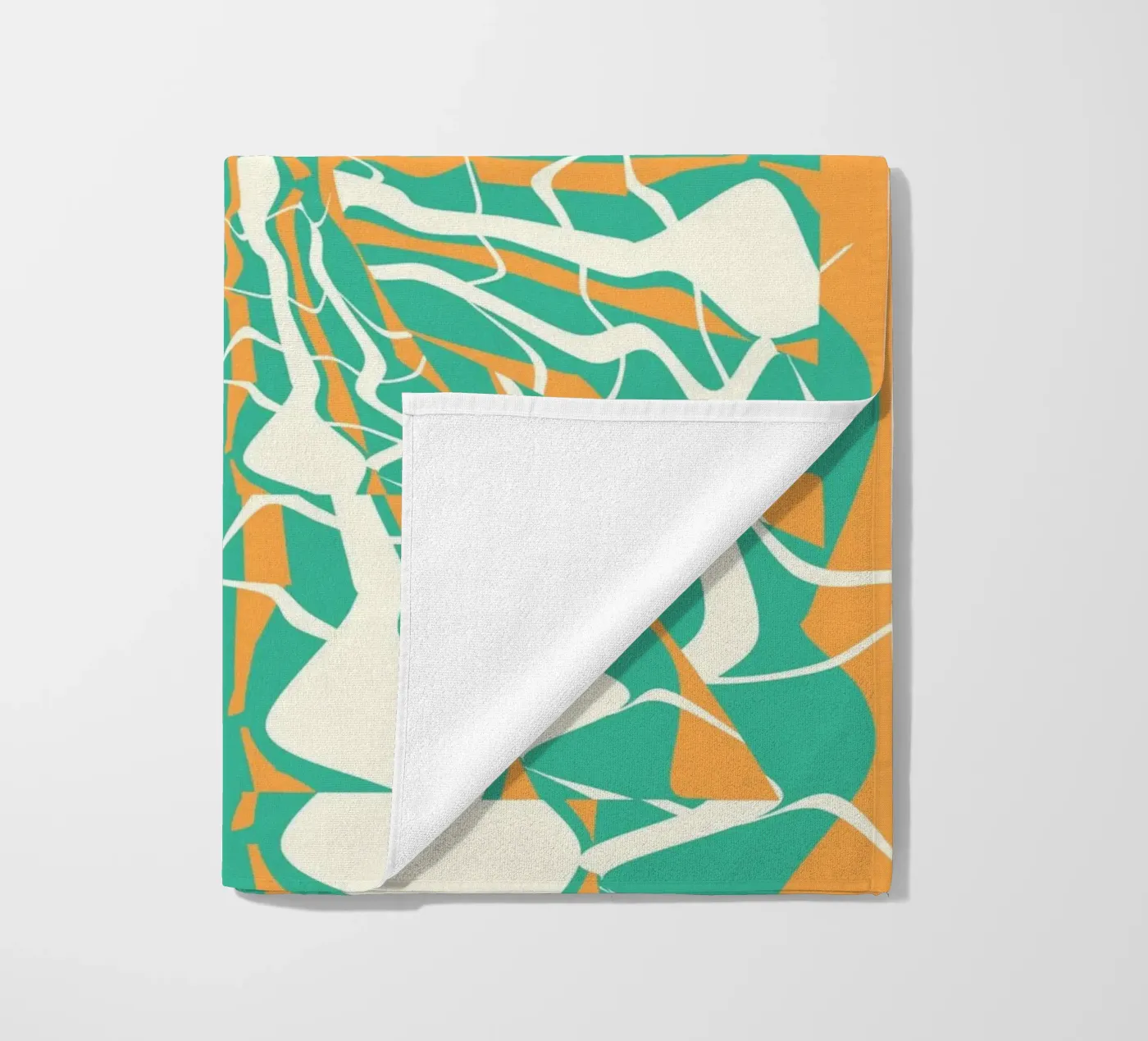 Bizarre Pattern 08 strandhanddoek van Little Dean