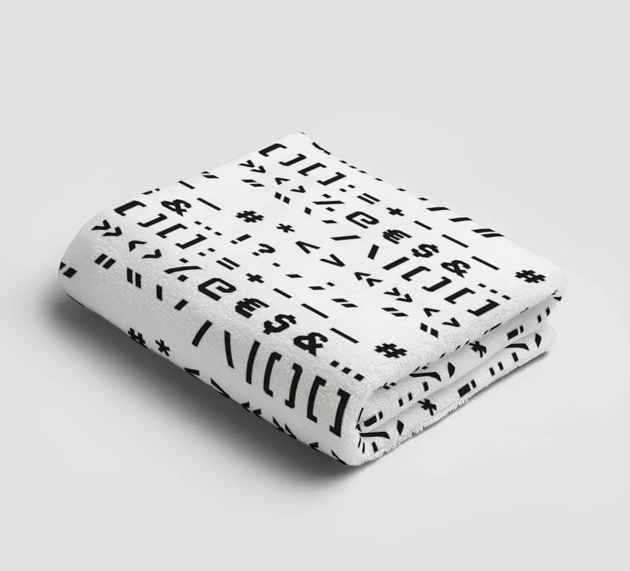 Typography Special Characters Pattern #1 asciugamano da bagno da kathrinmay