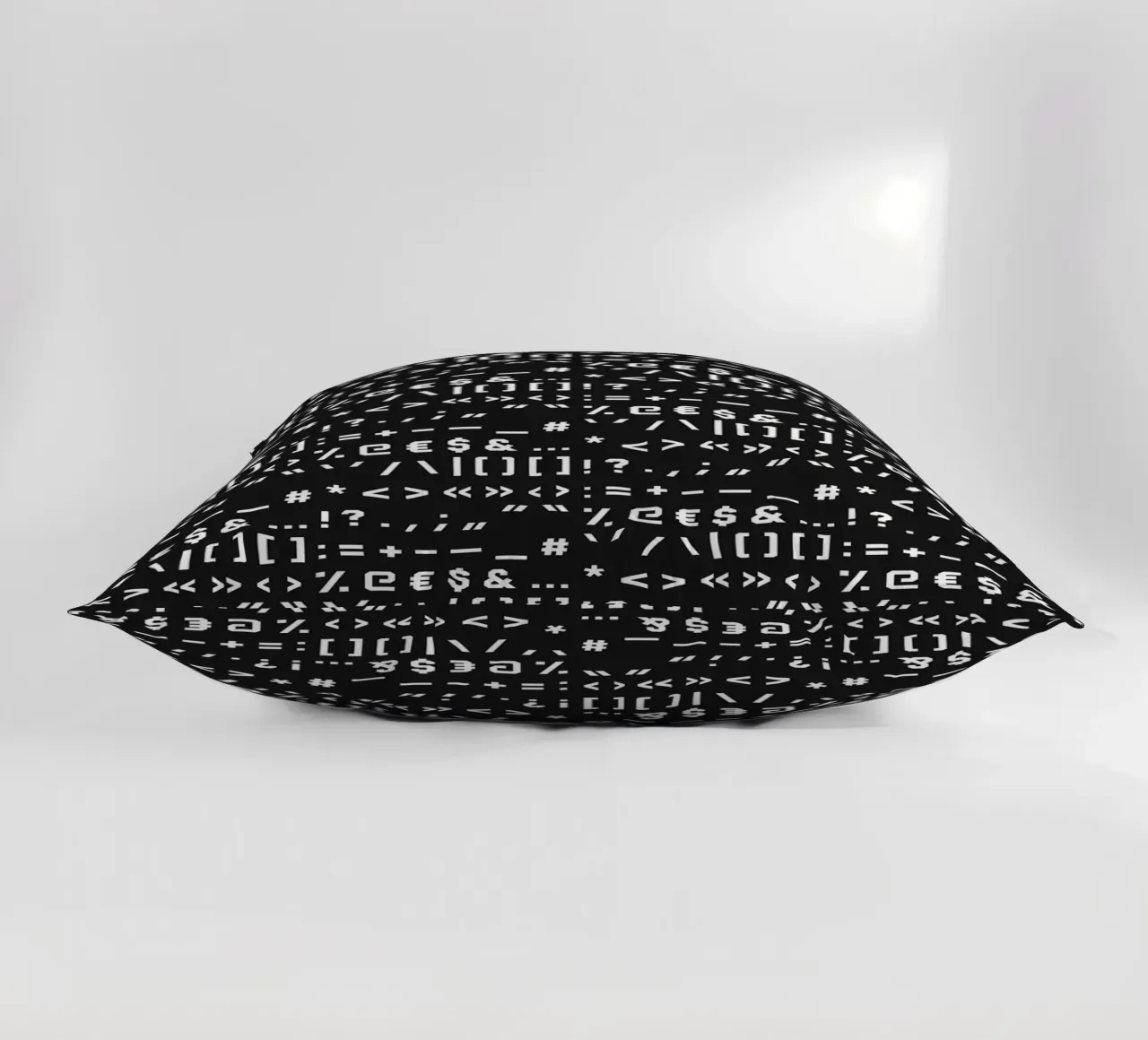 Typography Special Characters Pattern #2 cuscino da kathrinmay