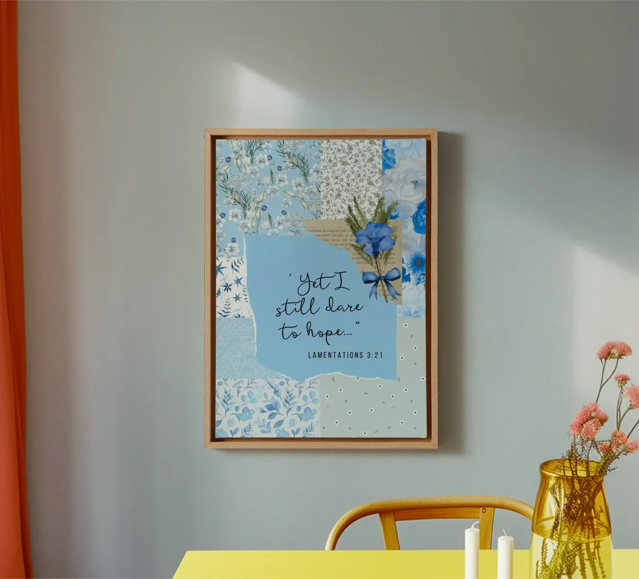 Eppure oso ancora sperare" - Poster blu a collage tela con Cornice a cassetta da vintagepod