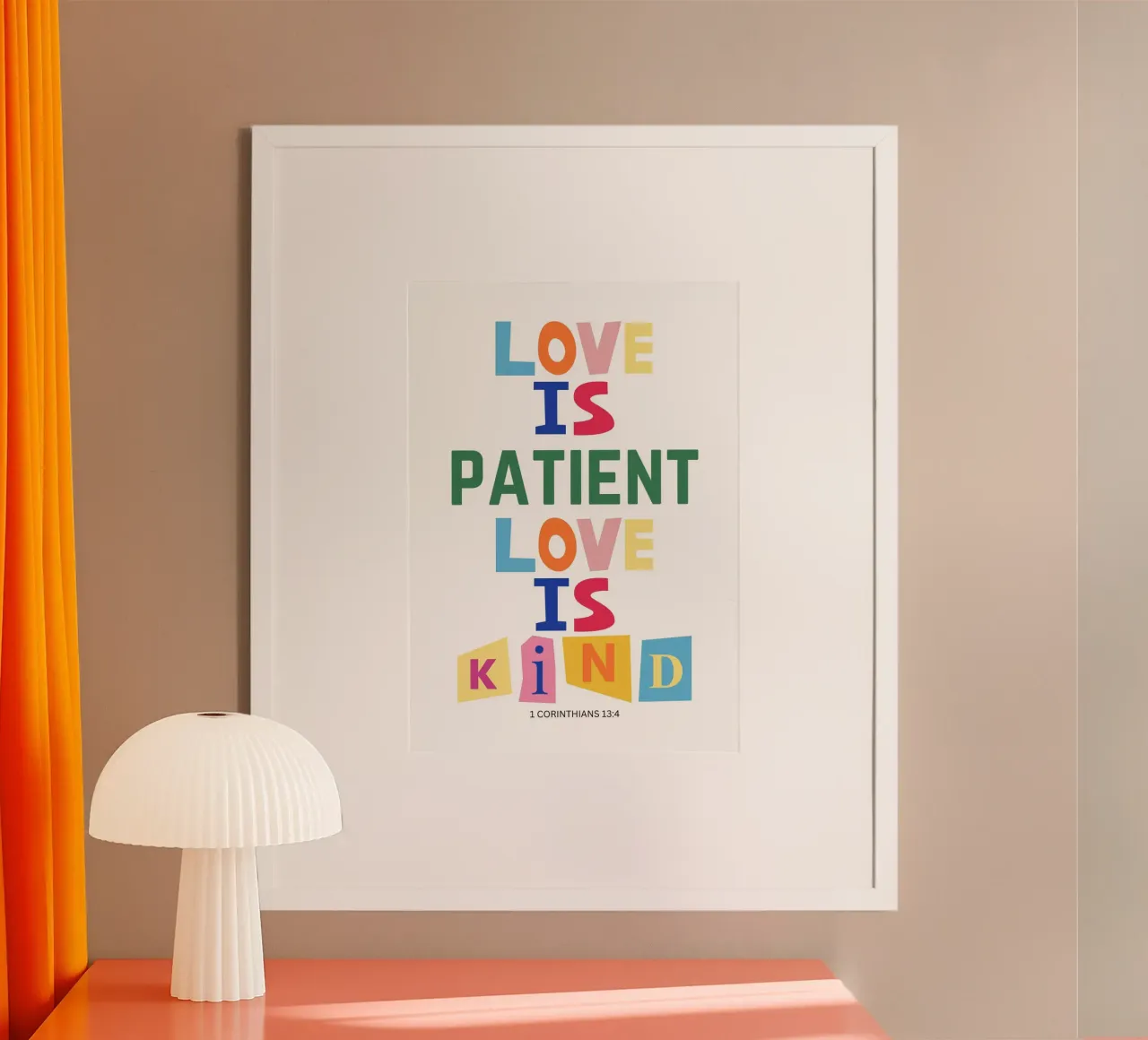 L'amore è paziente e gentile - Poster colorato con versetti biblici poster da vintagepod