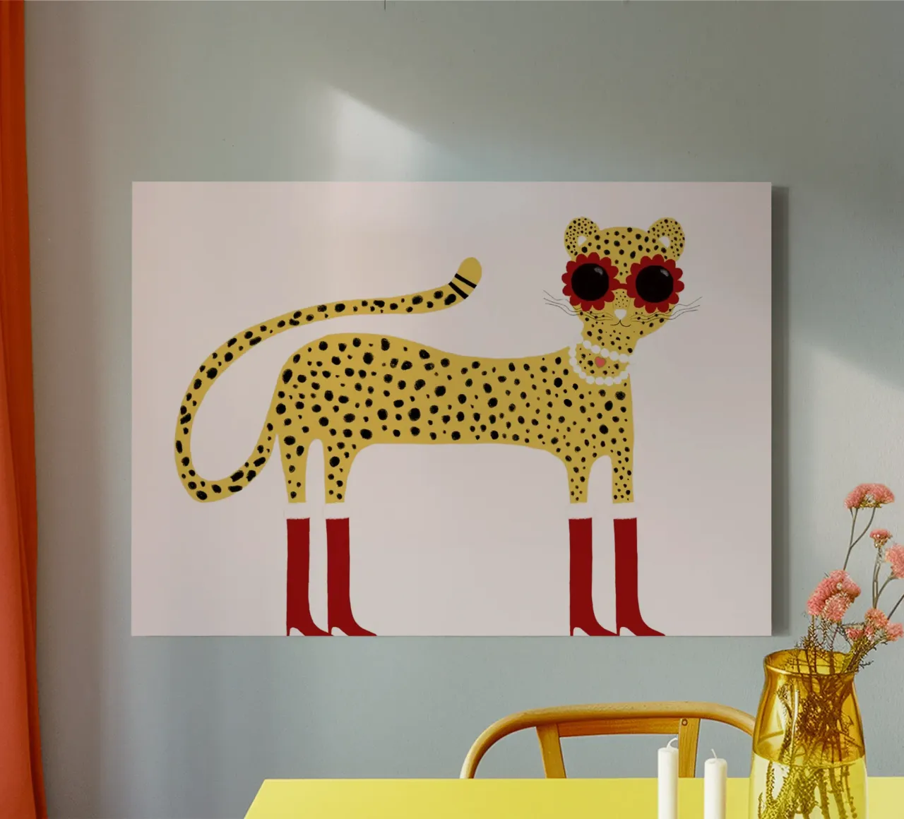 Moda Leopardo con stivali rossi e perle tela con Cornice a cassetta da vintagepod