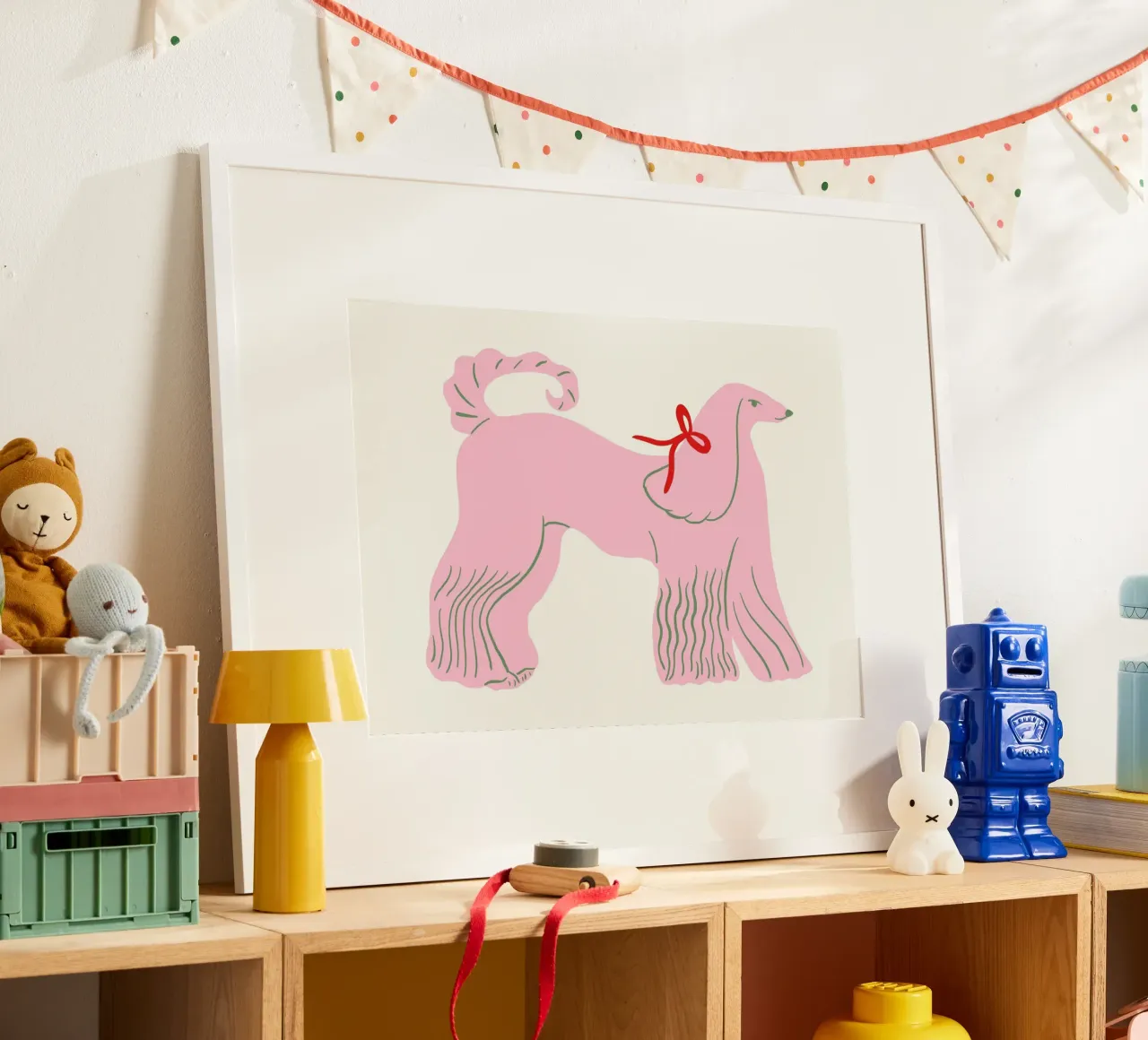 Poster con fiocco rosso e mastino afgano rosa poster con telaio in plastica da vintagepod
