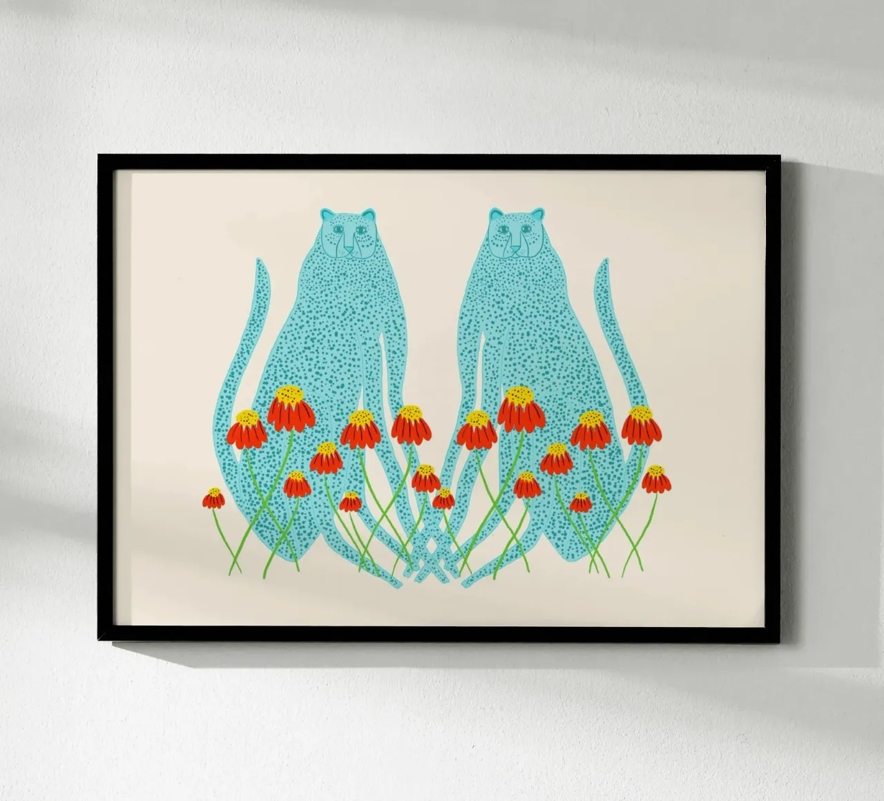 Leopardi blu e fiori rossi Arte simmetrica poster con telaio in legno da vintagepod