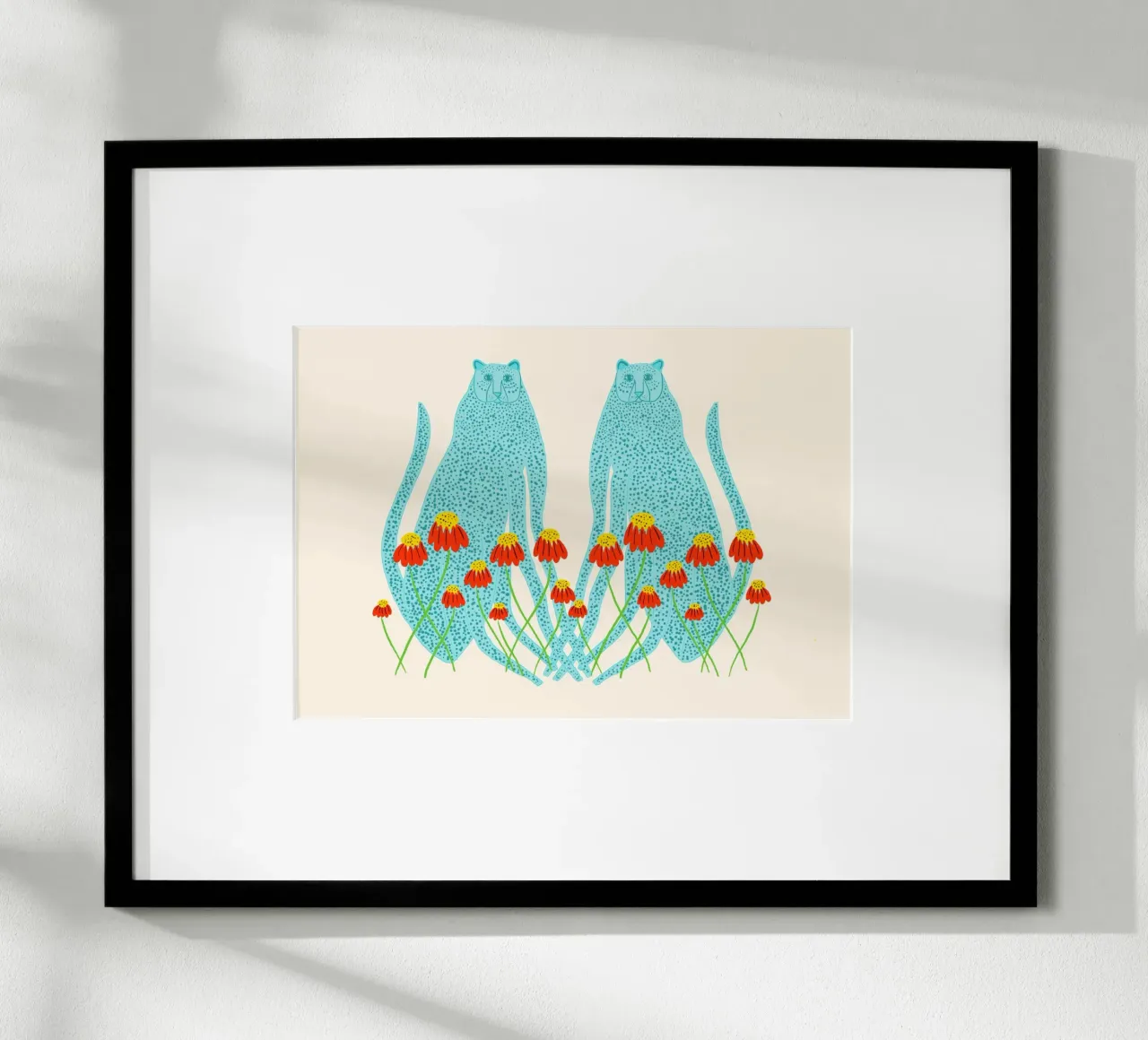 Leopardi blu e fiori rossi Arte simmetrica poster con telaio in legno da vintagepod