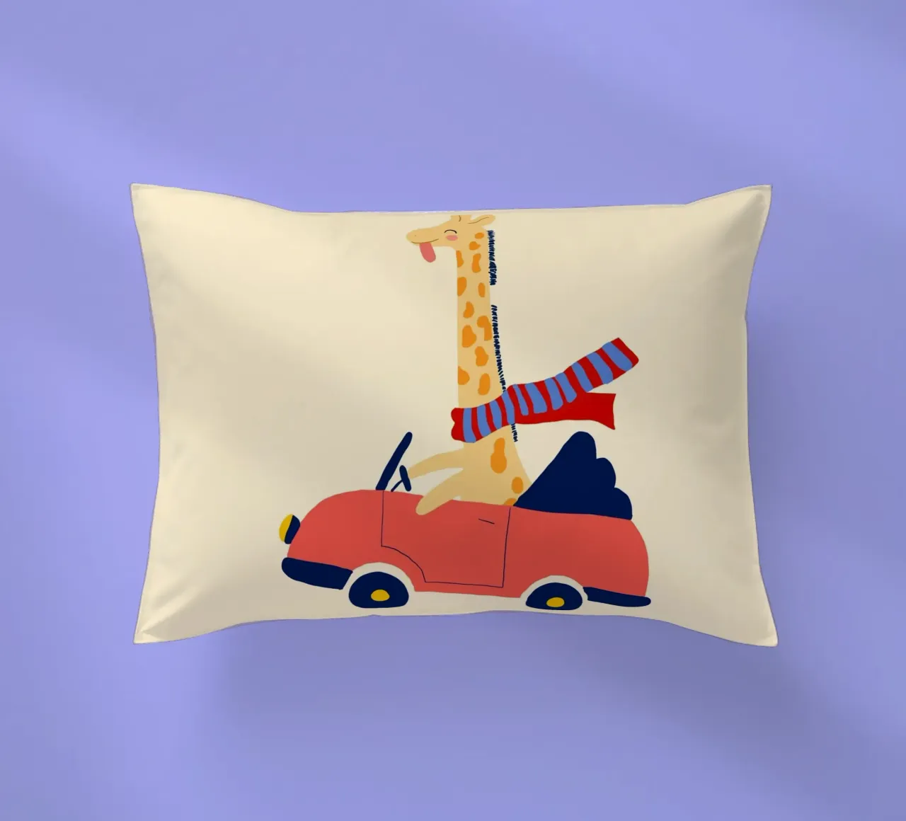 Simpatica giraffa in auto con sciarpa cuscino da vintagepod