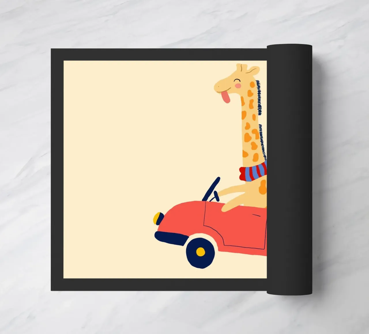 Simpatica giraffa in auto con sciarpa zerbino da vintagepod