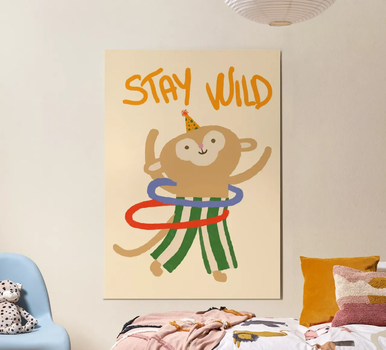 Póster de Hula Hooping con monos "Stay Wild poster de vintagepod