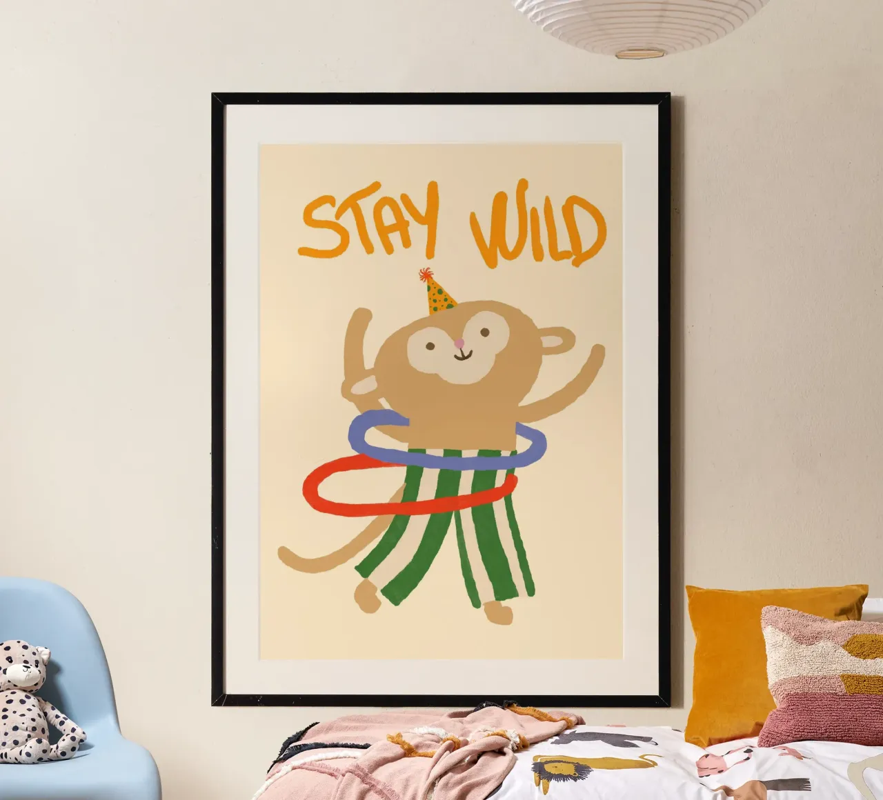 Póster de Hula Hooping con monos "Stay Wild poster de vintagepod