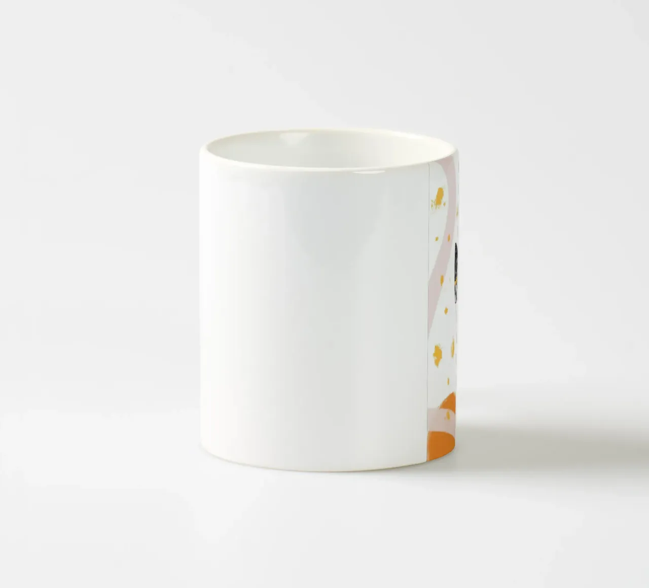 Poster spaziale con un simpatico leone in una nave razzo tazza in ceramica da vintagepod