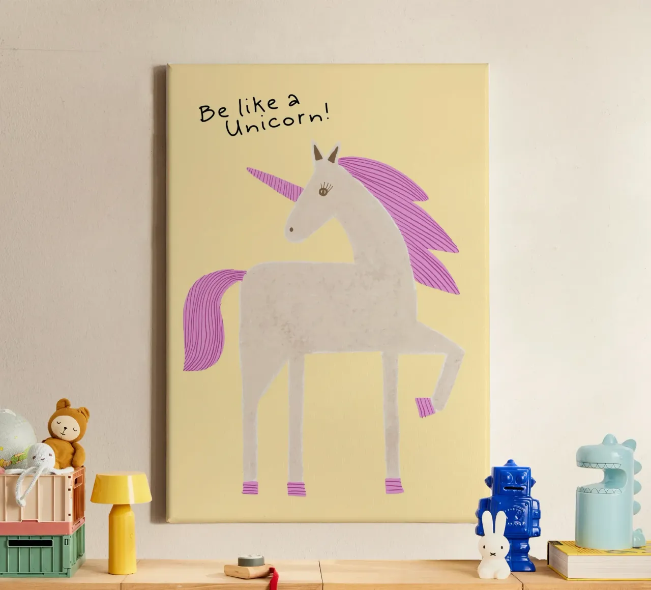 Poster ispiratore "Sii come un unicorno tela con Cornice a cassetta da vintagepod