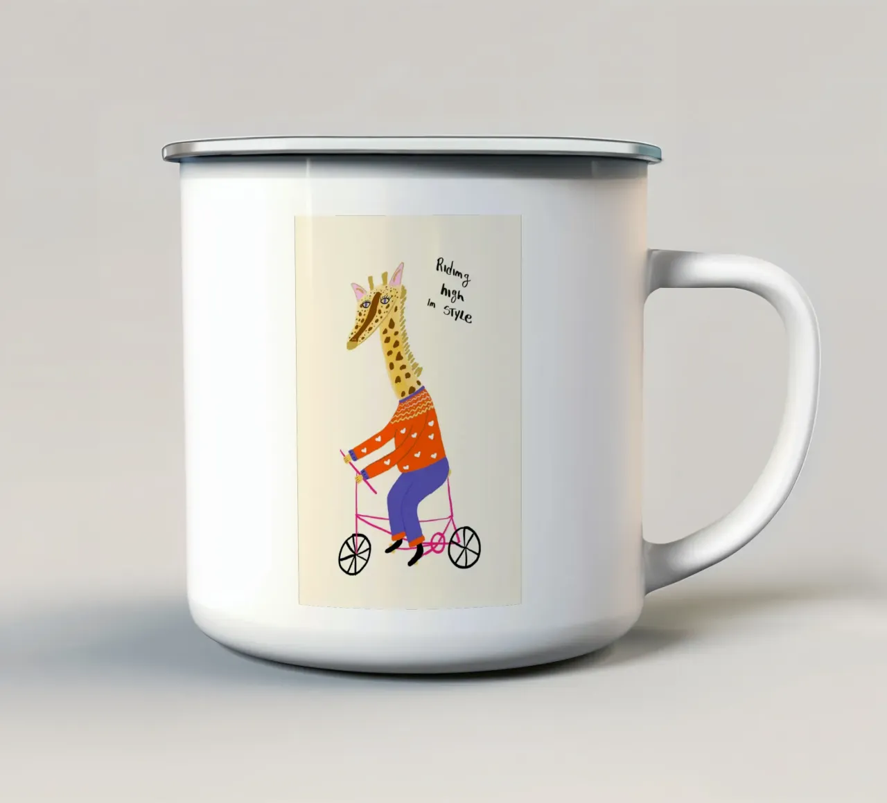 Giraffa in bicicletta: "In alto con stile". tazza in smalto da vintagepod