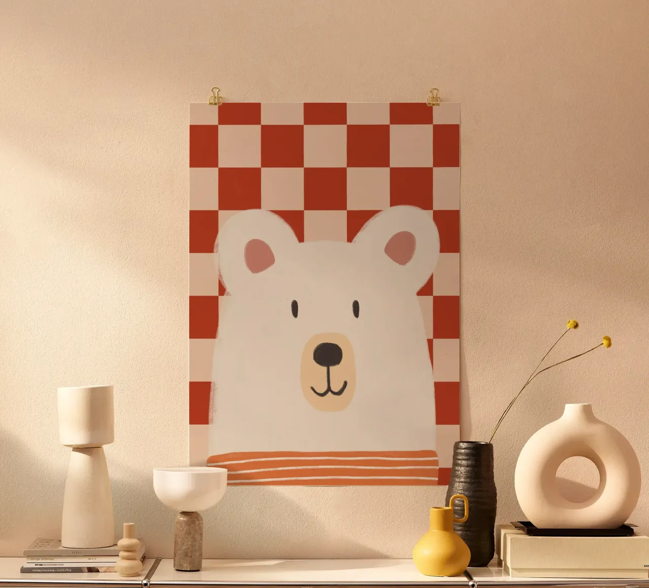 Arte da parete con motivo a scacchi di un orso carino poster da vintagepod